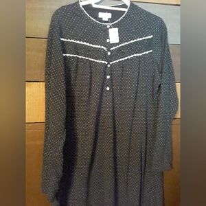 Celestial Dreams XL 16-18 Black With White Polka Dots  Feminine Nightgown